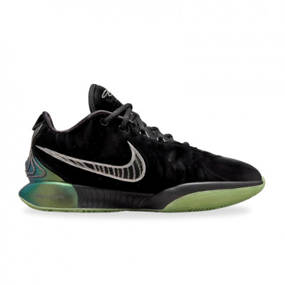 Nike LeBron XXI