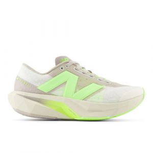 New Balance Mulheres FuelCell Rebel v4 in Verde, Synthetic, Tamanho 40.5