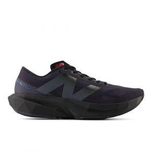 New Balance Homens FuelCell Rebel v4 in Preto, Synthetic, Tamanho 43
