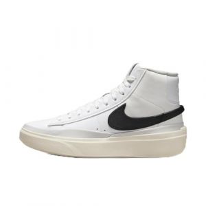 NIKE Blazer Mid