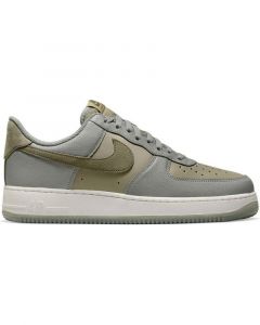 Esportes de Homem e Menino NIKE ZAPATILLAS SNEAKERS AIR FORCE 1 07 LV8 PARA HOMBRE EN COLOR VERDE