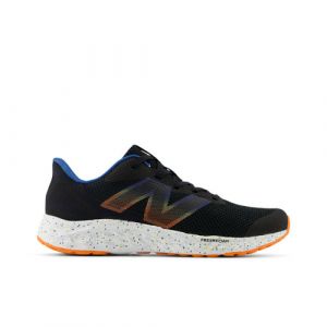 New Balance Criança Fresh Foam Arishi v4 in Preto