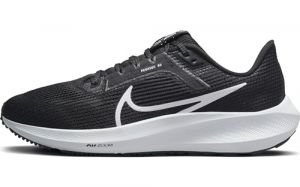 NIKE W Air Zoom Pegasus 40