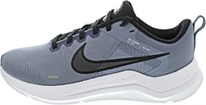 NIKE Downshifter 12