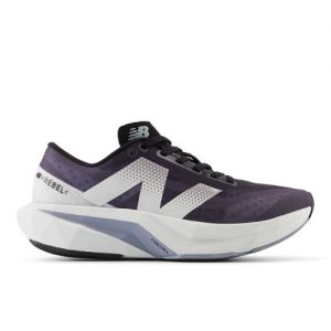 New Balance Mulheres FuelCell Rebel v4 in Preto, Synthetic, Tamanho 40.5