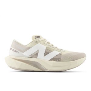 New Balance Mulheres Sydney's Signature Collection FuelCell Rebel v4 in Cinza, Synthetic, Tamanho 37.5