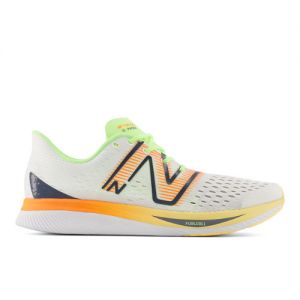 New Balance Homens FuelCell SuperComp Pacer in Verde, Synthetic, Tamanho 47.5